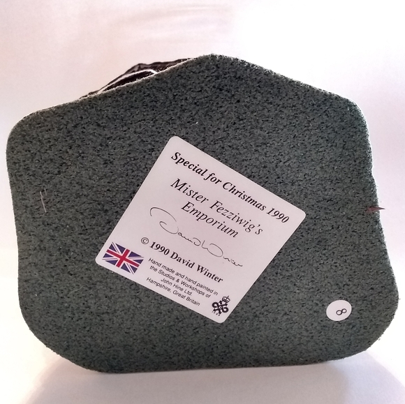 David Winter Special Christmas 1990 "Mister Fezziwig's Emporium" - Picture 4 of 4